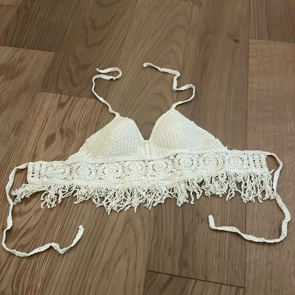 Summer string tied top, tassels - Picture 1 of 2